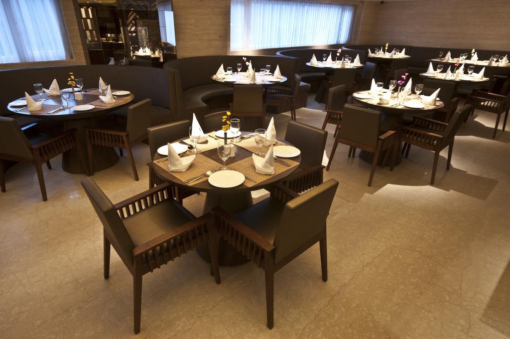 Monotel Calcutta Extérieur photo
