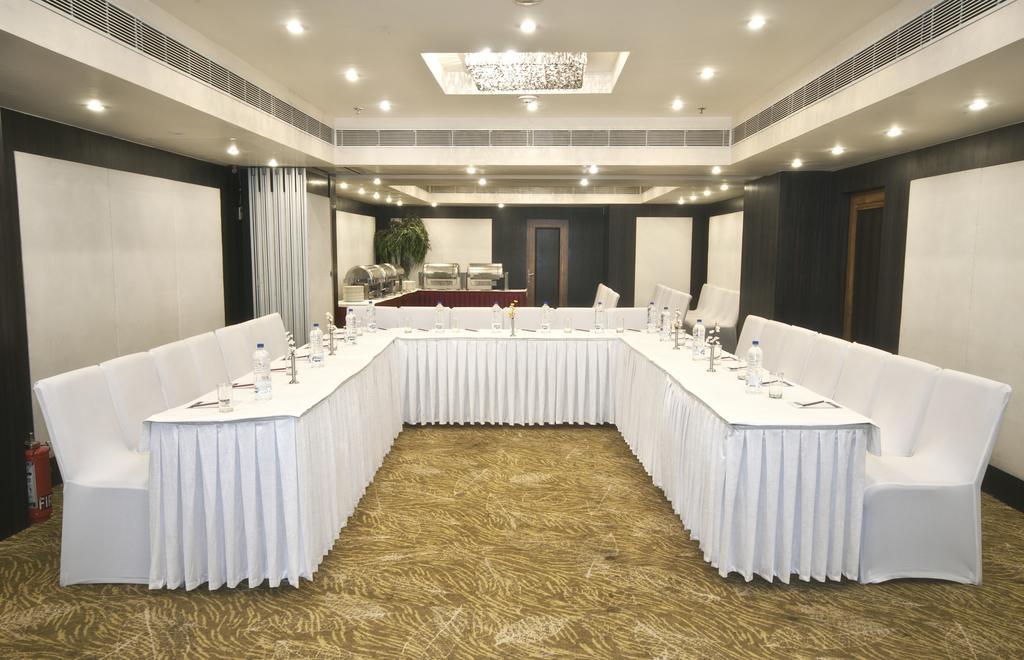 Monotel Calcutta Extérieur photo
