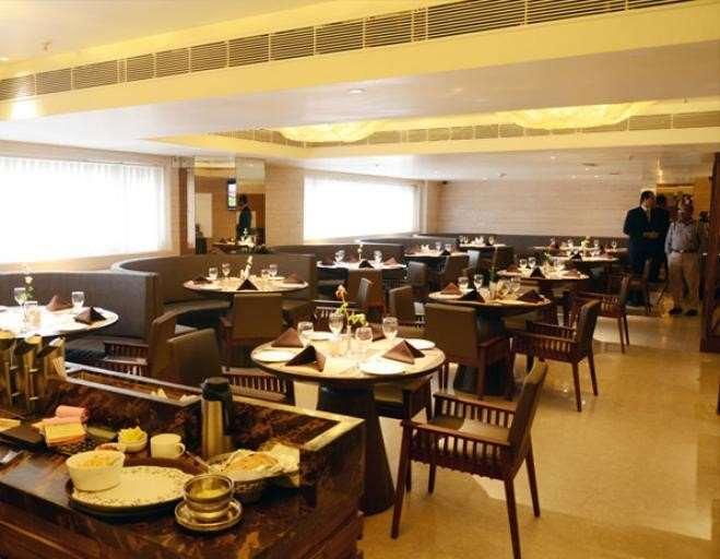 Monotel Calcutta Restaurant photo